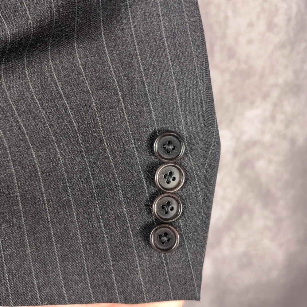 Brooks Brothers please note